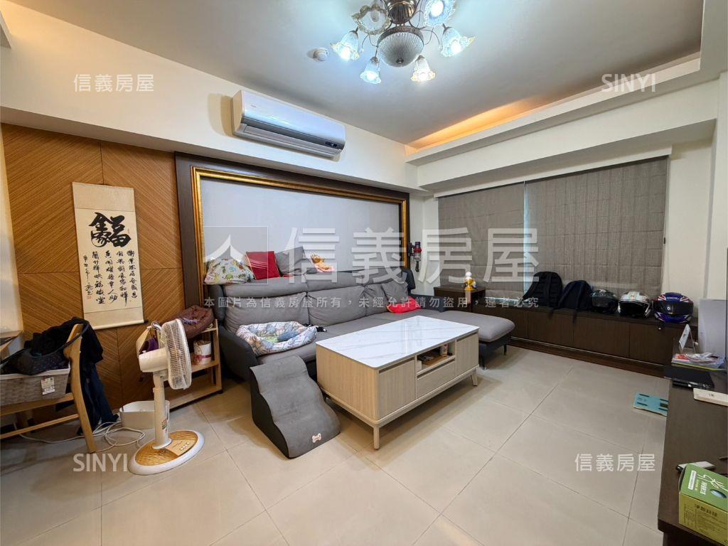 藝文中正京華三房房屋室內格局與周邊環境