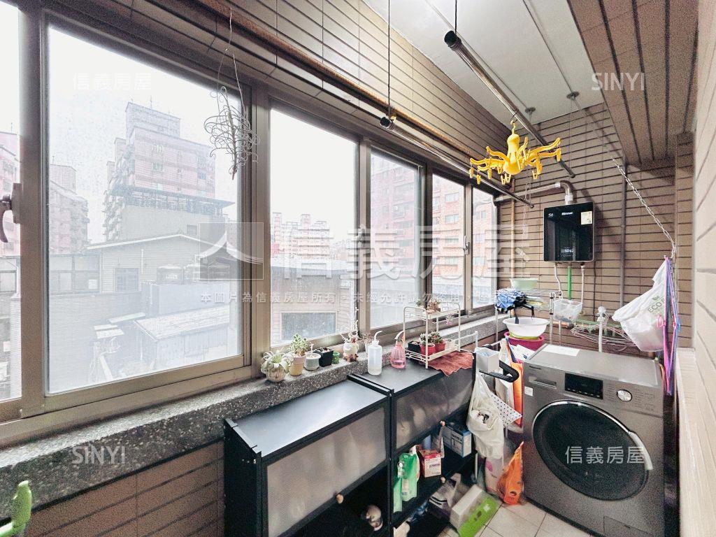 藝文中正京華三房房屋室內格局與周邊環境