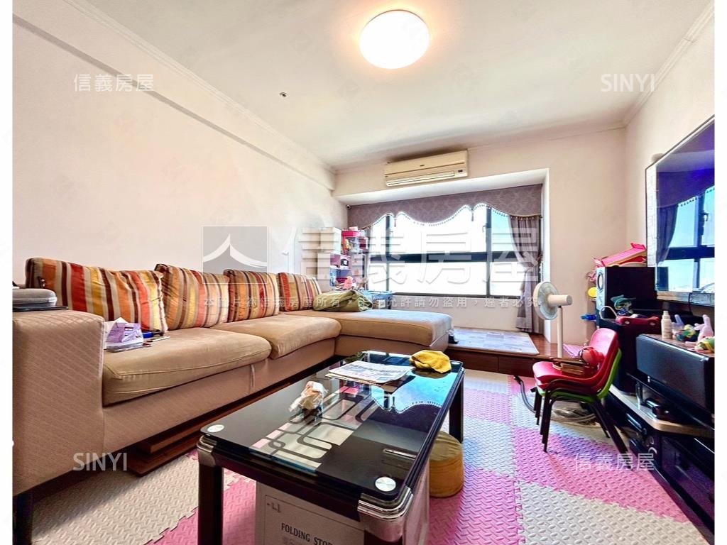 鳳揚高樓景觀三房車位房屋室內格局與周邊環境