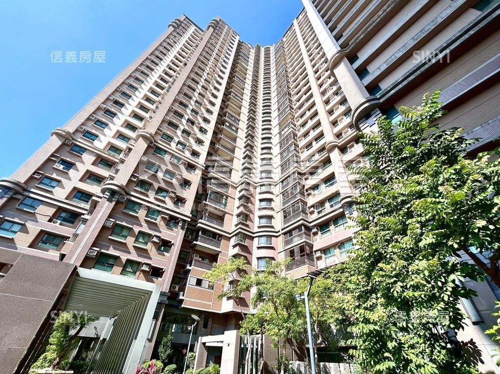 鳳揚高樓景觀三房車位房屋室內格局與周邊環境