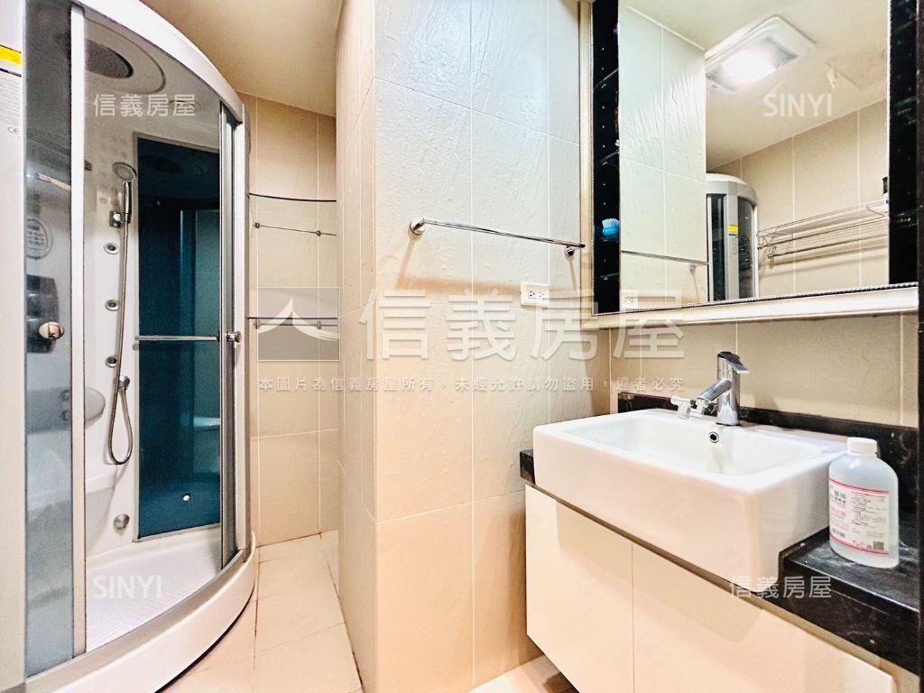 松江南京新東京宅美妝後棟房屋室內格局與周邊環境