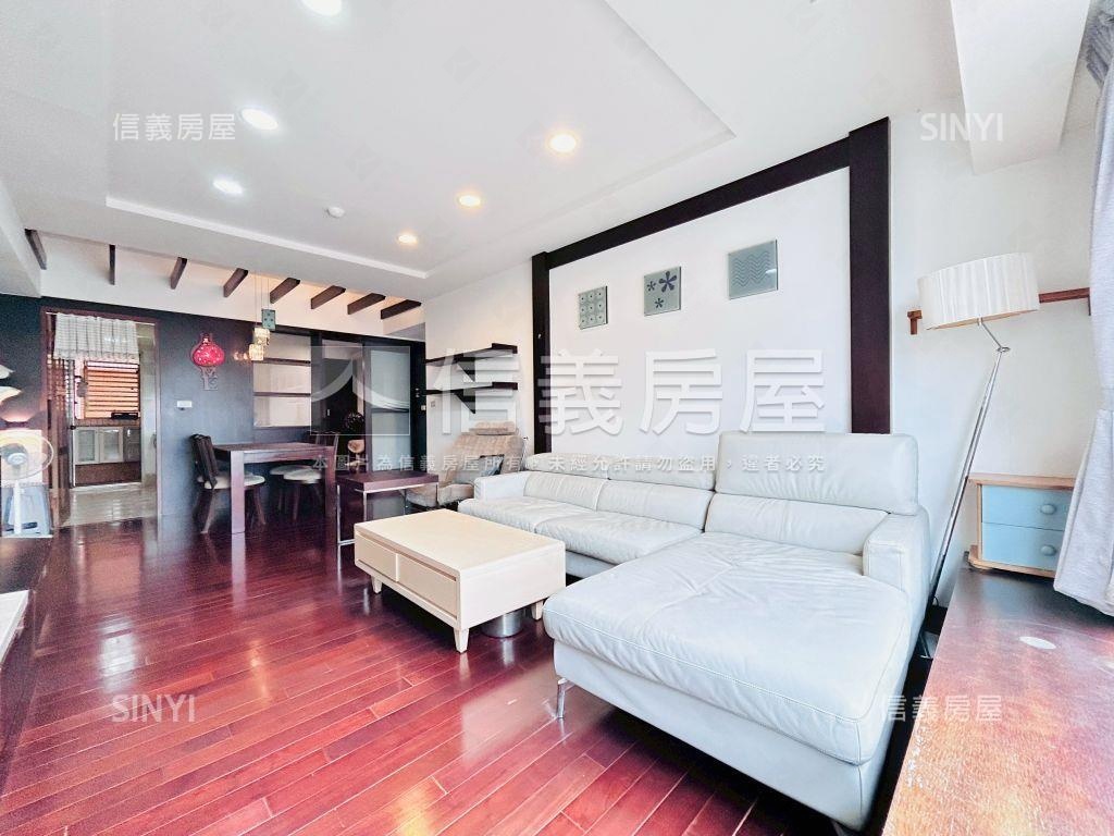 專任藝文竹城箱根三房車位房屋室內格局與周邊環境