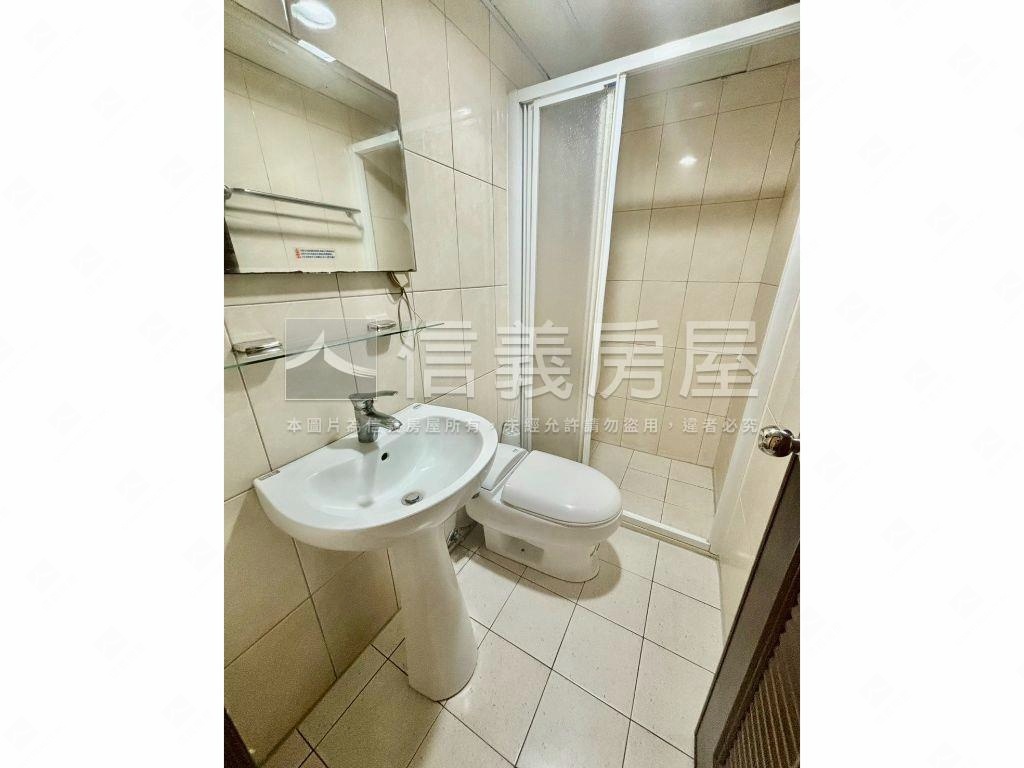 近連城錦和捷運站～好收租房屋室內格局與周邊環境