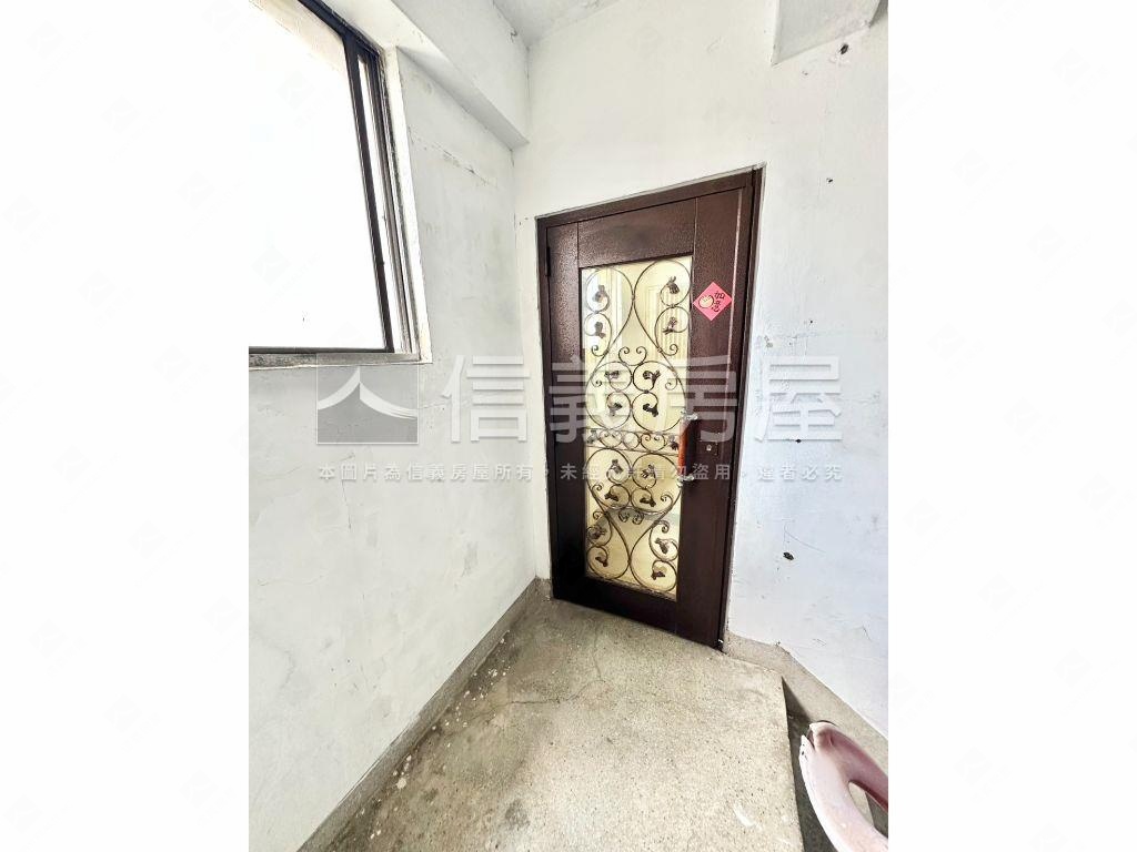近連城錦和捷運站～好收租房屋室內格局與周邊環境