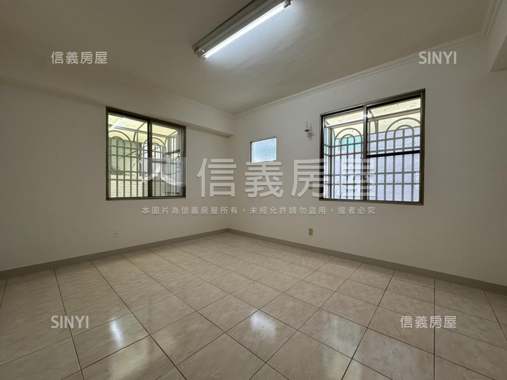 安平屋況好大三房平車房屋室內格局與周邊環境