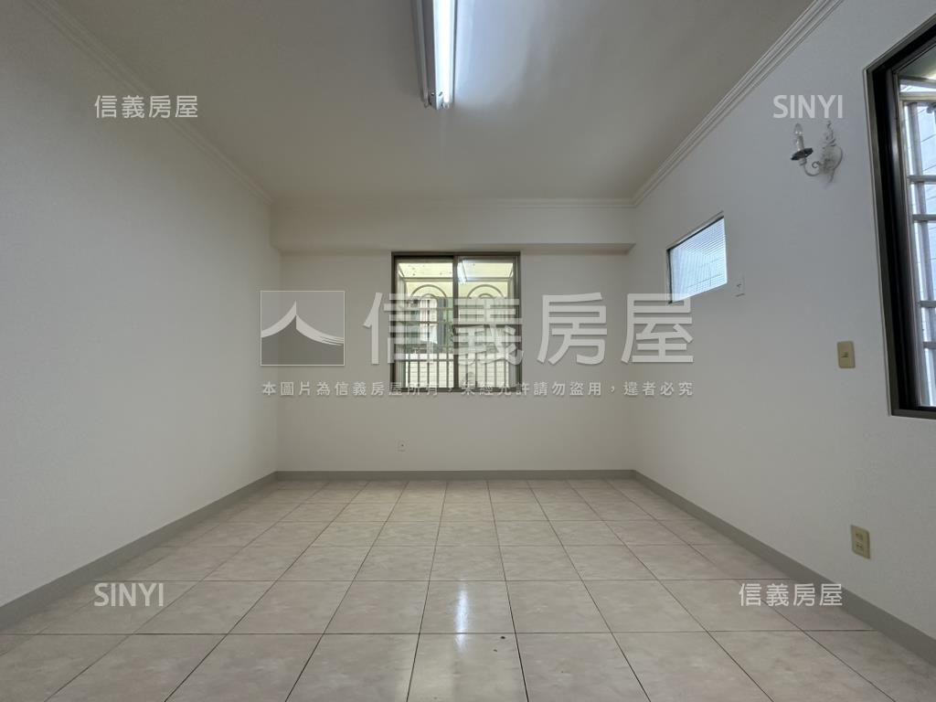 安平屋況好大三房平車房屋室內格局與周邊環境