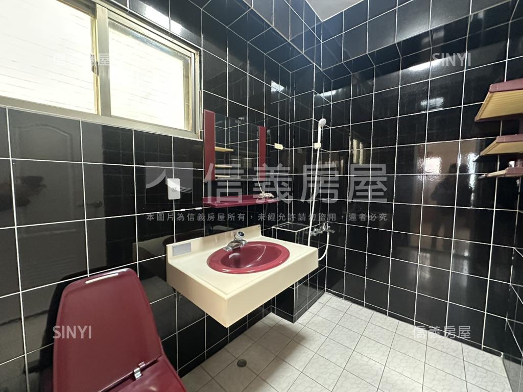 安平屋況好大三房平車房屋室內格局與周邊環境