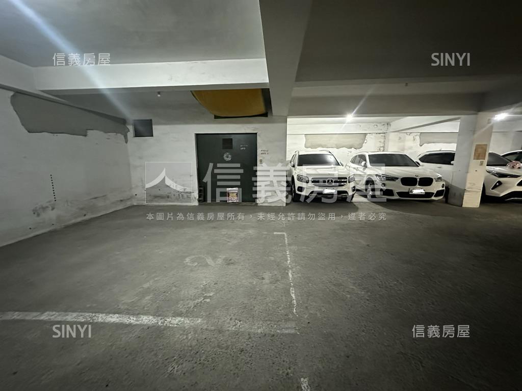 安平屋況好大三房平車房屋室內格局與周邊環境