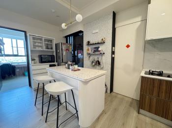 輕屋齡質感裝潢兩房車位