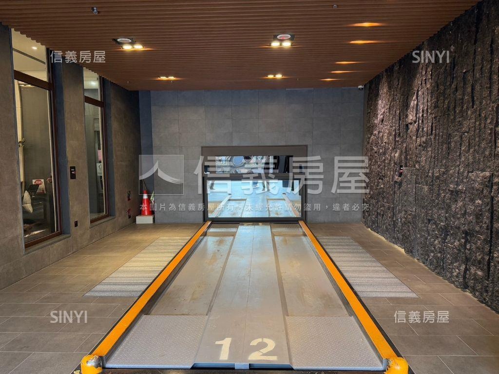 廣宇雋朗露臺戶尊榮豪邸房屋室內格局與周邊環境