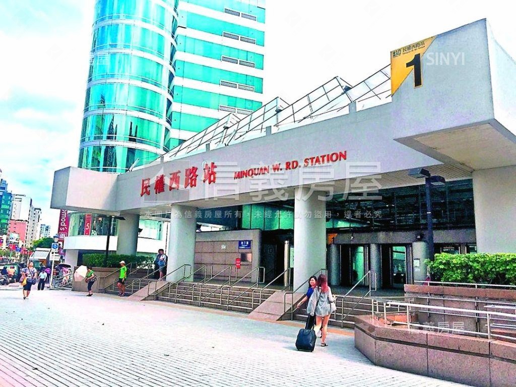 廣宇雋朗露臺戶尊榮豪邸房屋室內格局與周邊環境