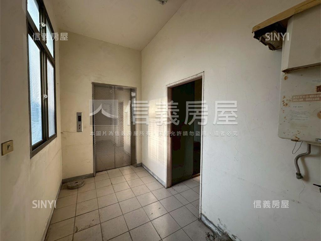 寶山鄉寶新路透天房屋室內格局與周邊環境