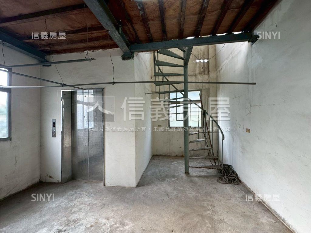 寶山鄉寶新路透天房屋室內格局與周邊環境