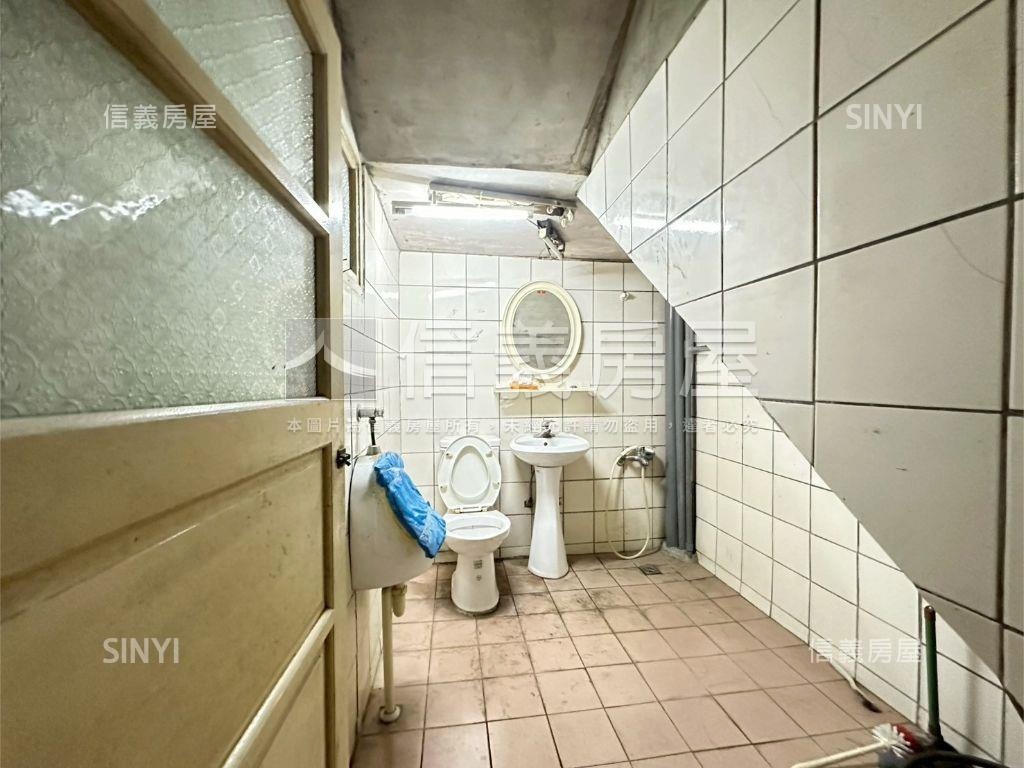 寶山鄉寶新路透天房屋室內格局與周邊環境