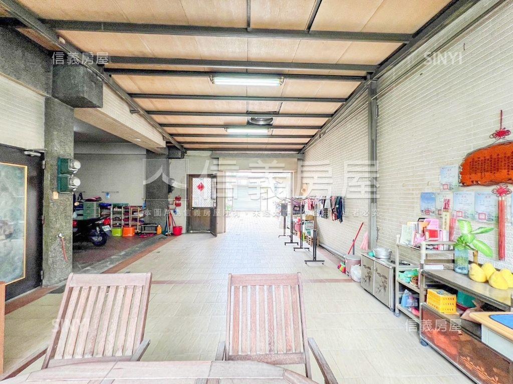 大地坪屋況佳車庫雙透天房屋室內格局與周邊環境
