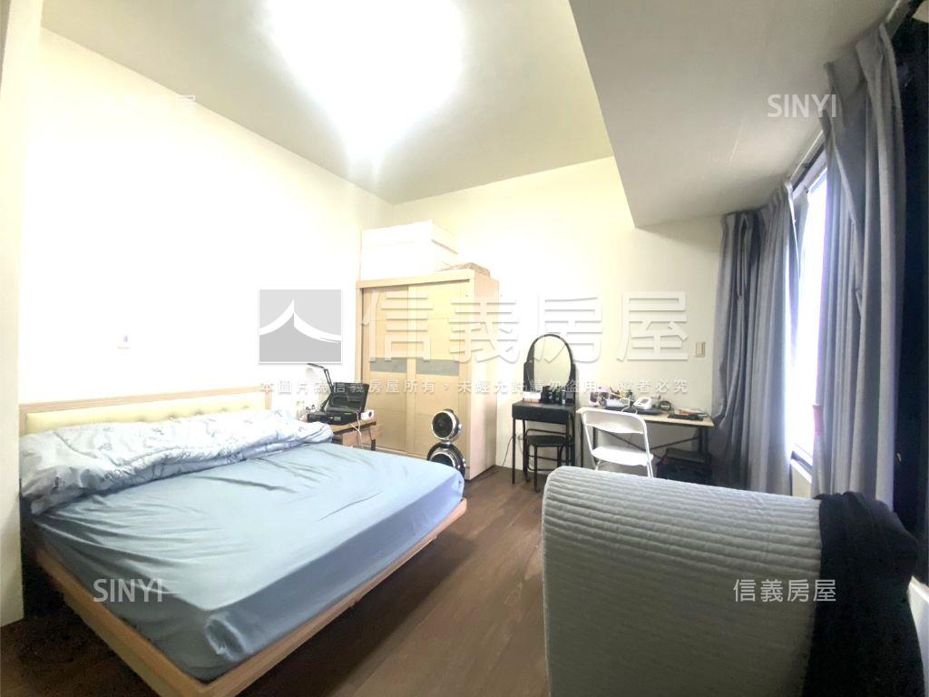 大熊康橋面山景美屋房屋室內格局與周邊環境