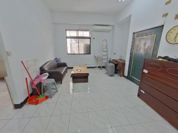 ★近後火車站大空間★