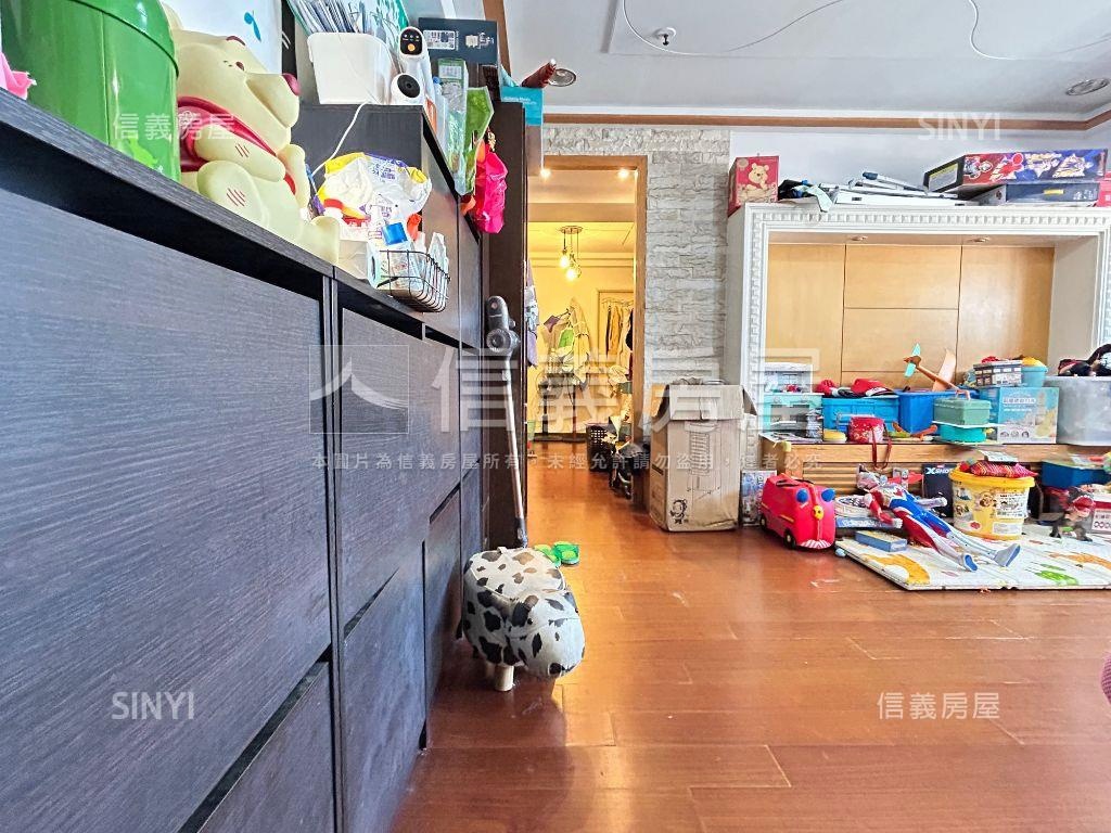 激推！南區首購三房車位宅房屋室內格局與周邊環境