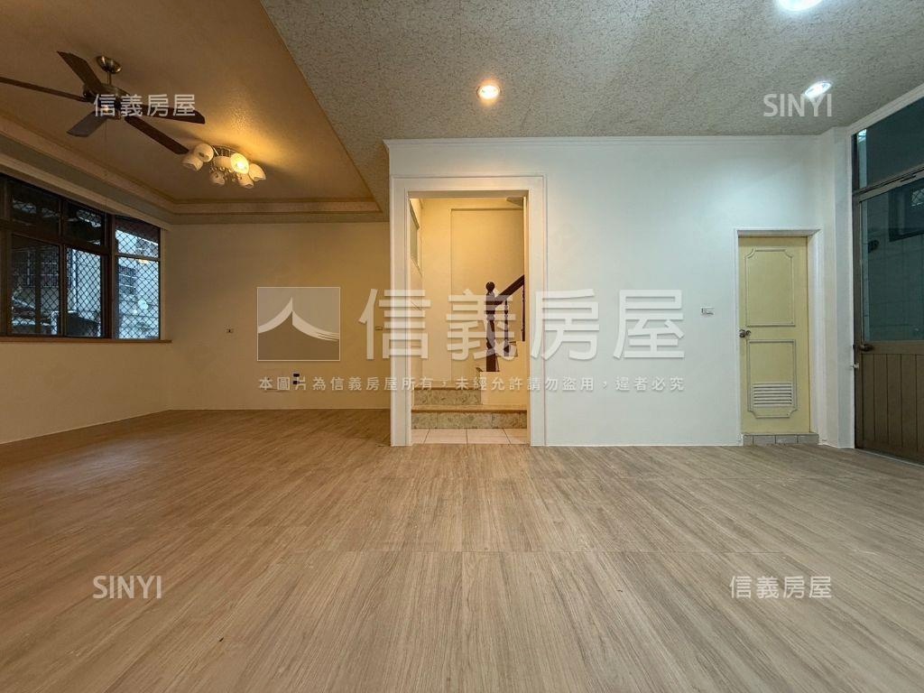 頭屋象山美透天房屋室內格局與周邊環境