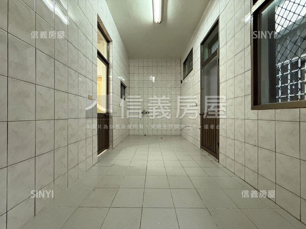 頭屋象山美透天房屋室內格局與周邊環境