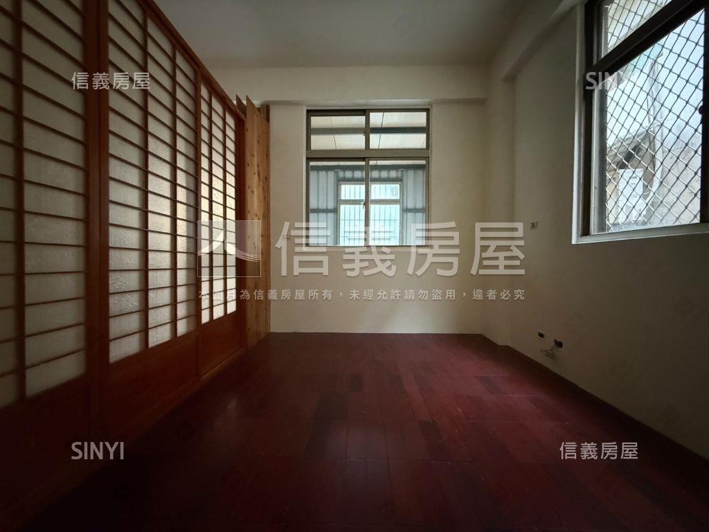 頭屋象山美透天房屋室內格局與周邊環境