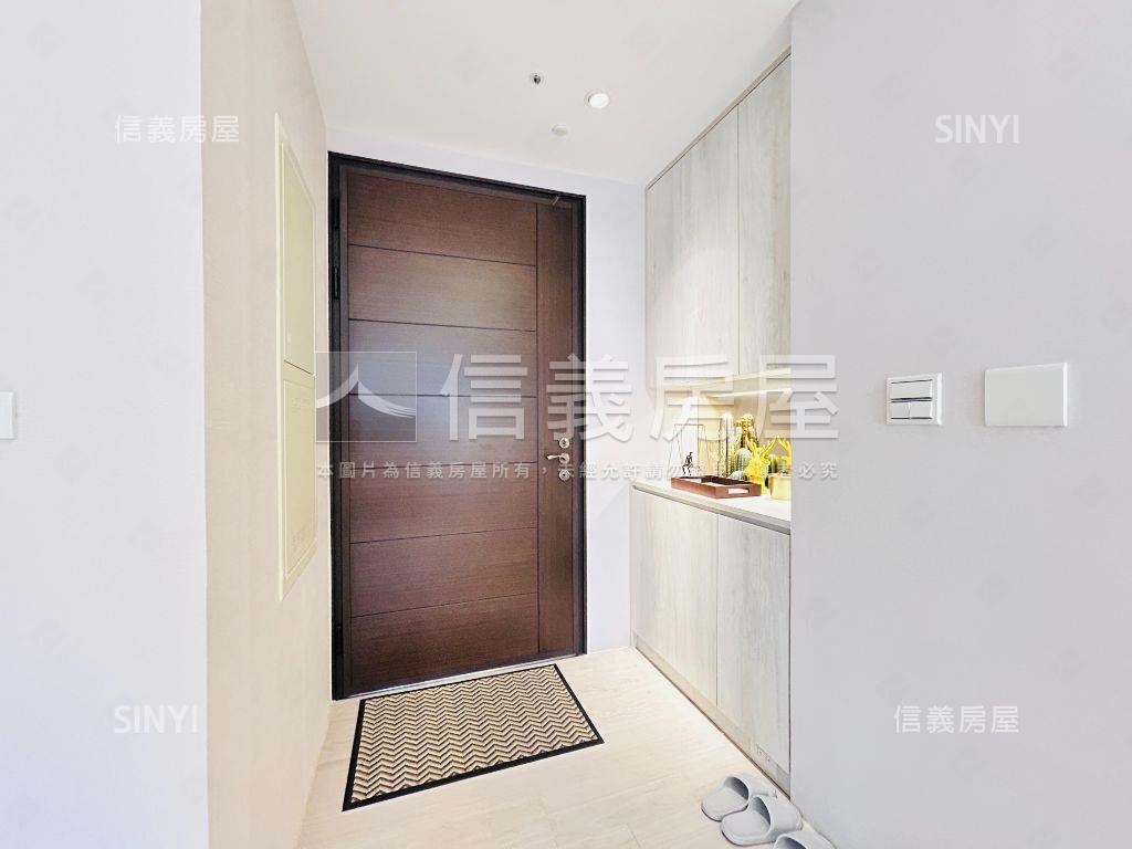 青埔青田裝潢兩房車位房屋室內格局與周邊環境