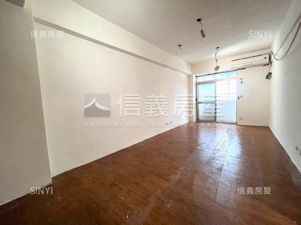 ＜專任＞捷運旁低總價套房房屋室內格局與周邊環境