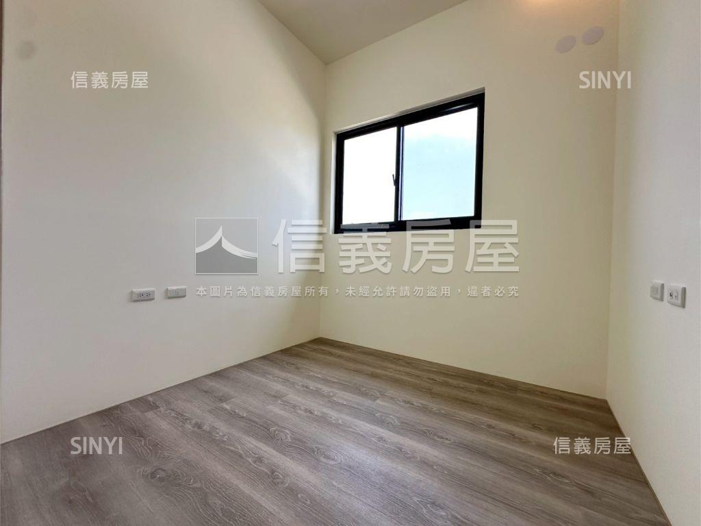 全新深耕１３景觀綠意宅房屋室內格局與周邊環境