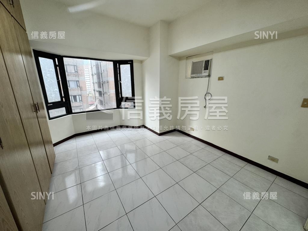 新接⭐宏國大鎮三房美宅房屋室內格局與周邊環境