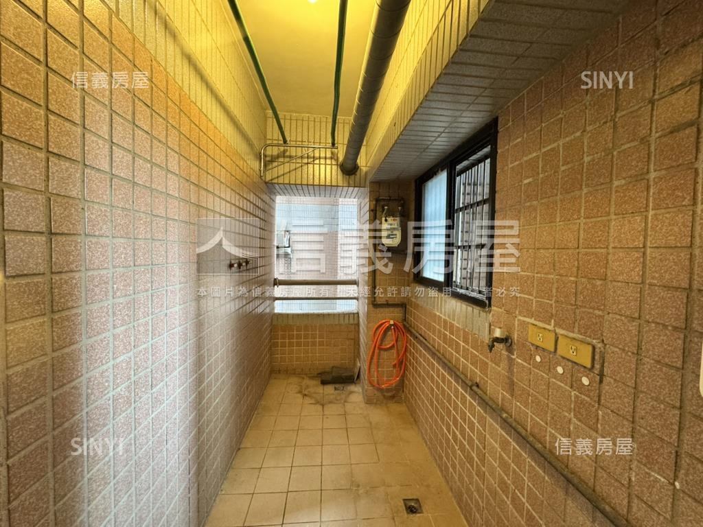 新接⭐宏國大鎮三房美宅房屋室內格局與周邊環境