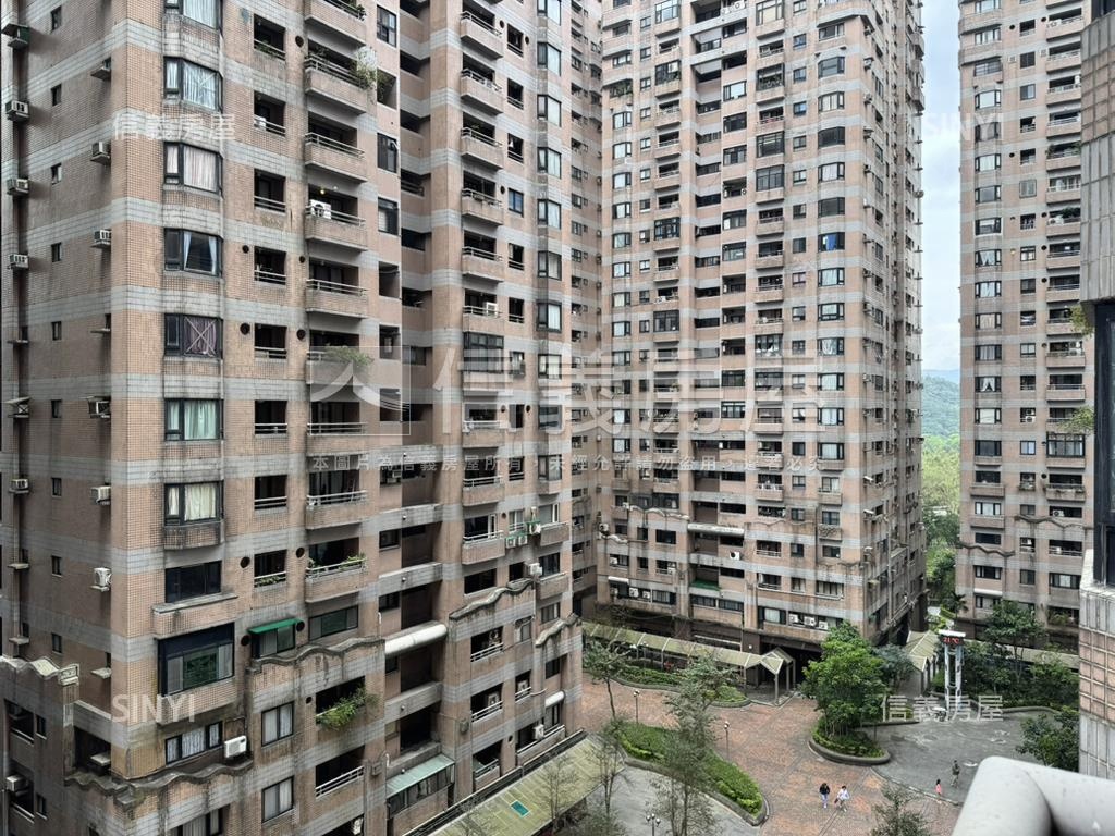 新接⭐宏國大鎮三房美宅房屋室內格局與周邊環境