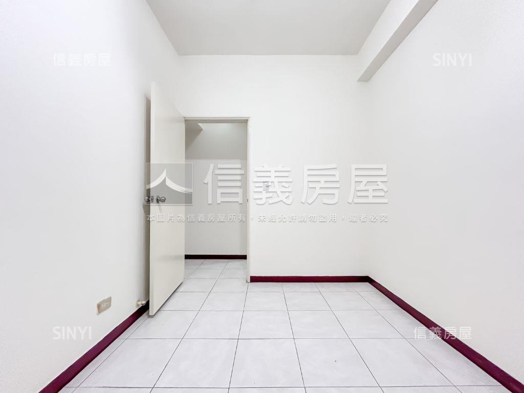 新接⭐宏國大鎮三房美宅房屋室內格局與周邊環境