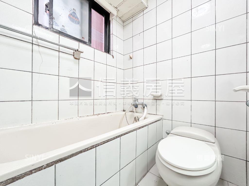 新接⭐宏國大鎮三房美宅房屋室內格局與周邊環境