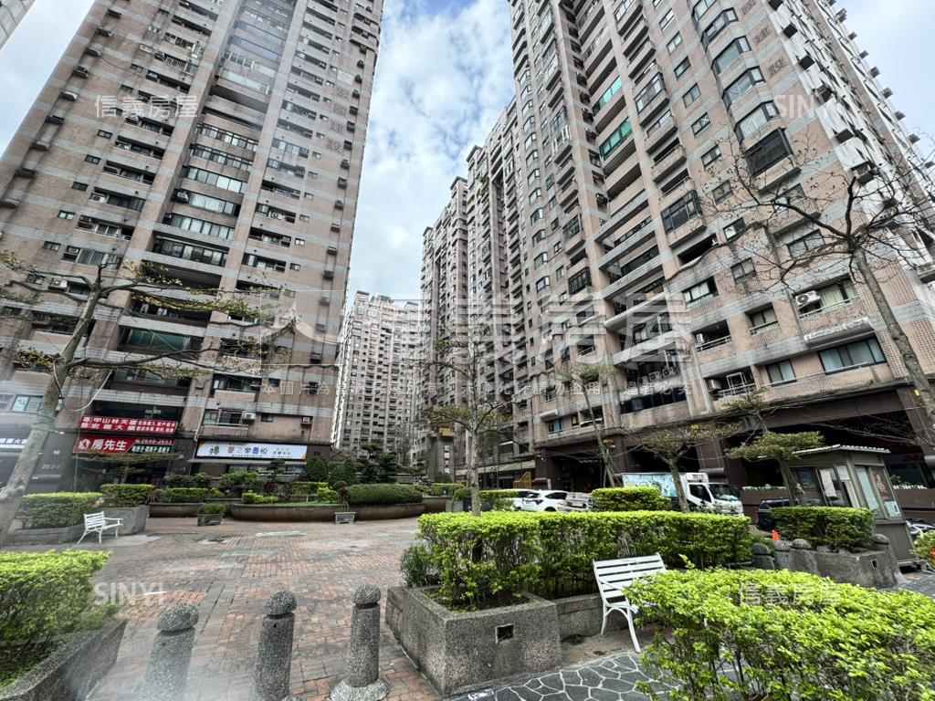 新接⭐宏國大鎮三房美宅房屋室內格局與周邊環境