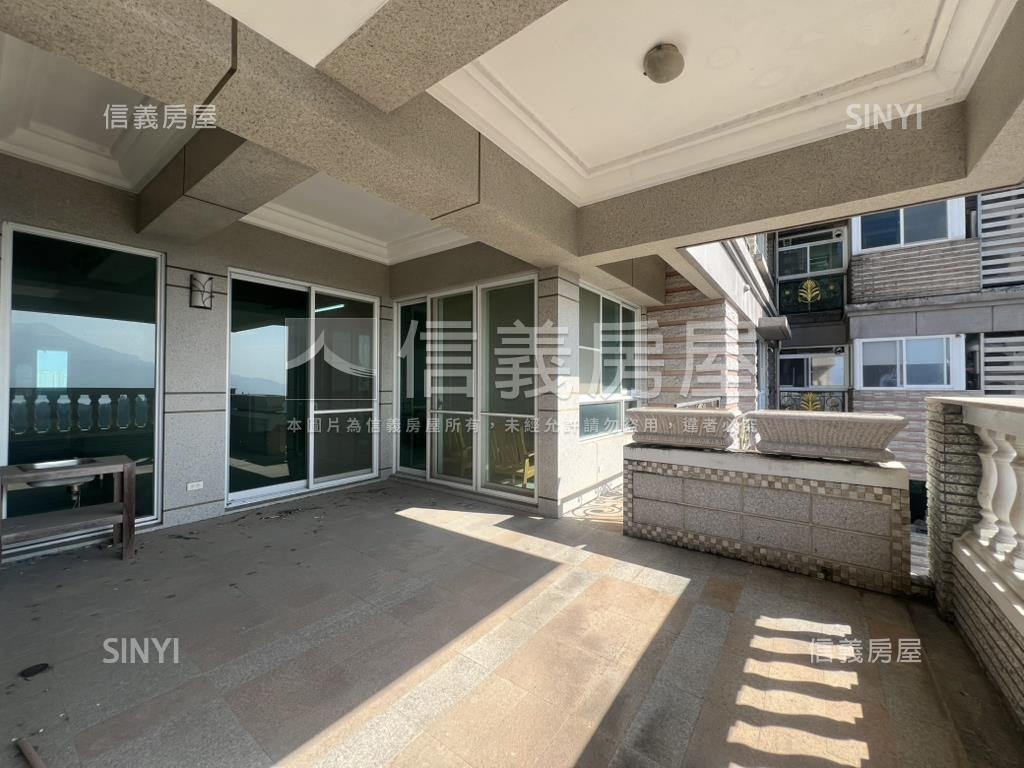 觀海稀有釋出球場景觀大戶房屋室內格局與周邊環境