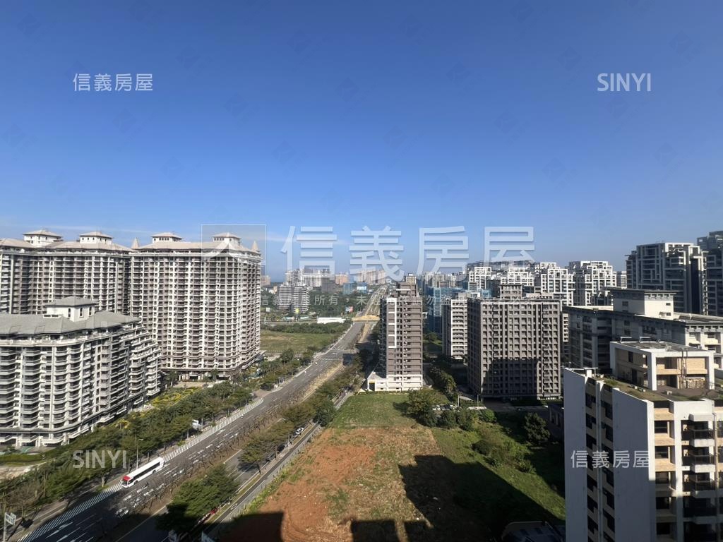 觀海稀有釋出球場景觀大戶房屋室內格局與周邊環境