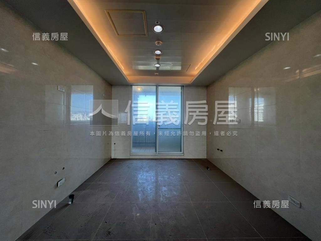 觀海稀有釋出球場景觀大戶房屋室內格局與周邊環境