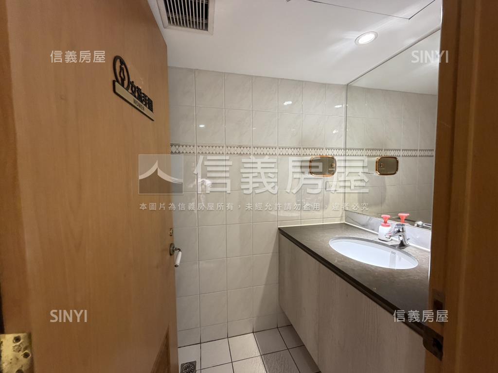 中山國中復興北路住辦房屋室內格局與周邊環境