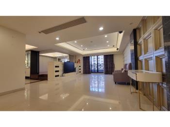 中悅藝術廣場四房雙車位