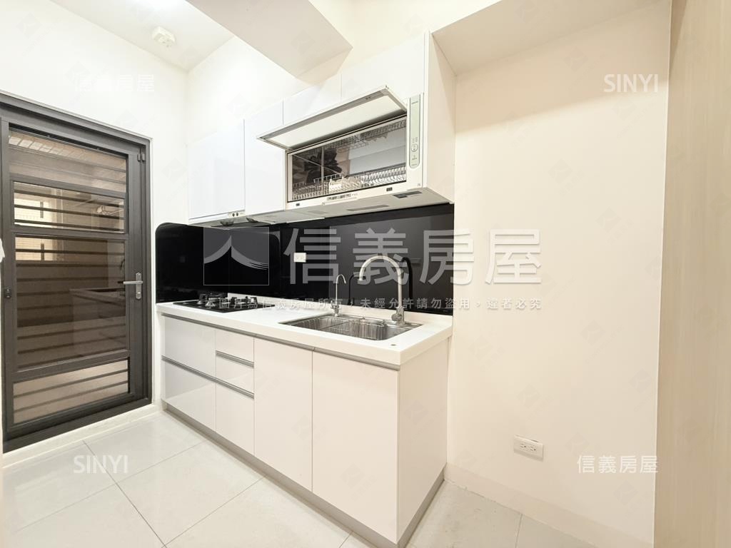 華友聯稀有高樓大兩房平車房屋室內格局與周邊環境