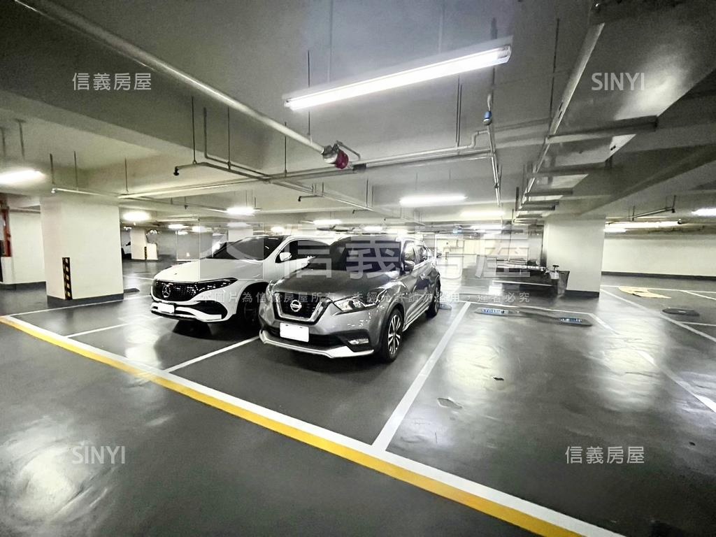 華友聯稀有高樓大兩房平車房屋室內格局與周邊環境