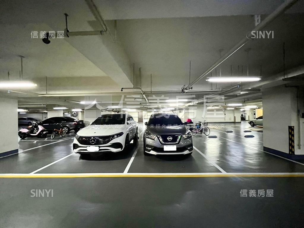 華友聯稀有高樓大兩房平車房屋室內格局與周邊環境