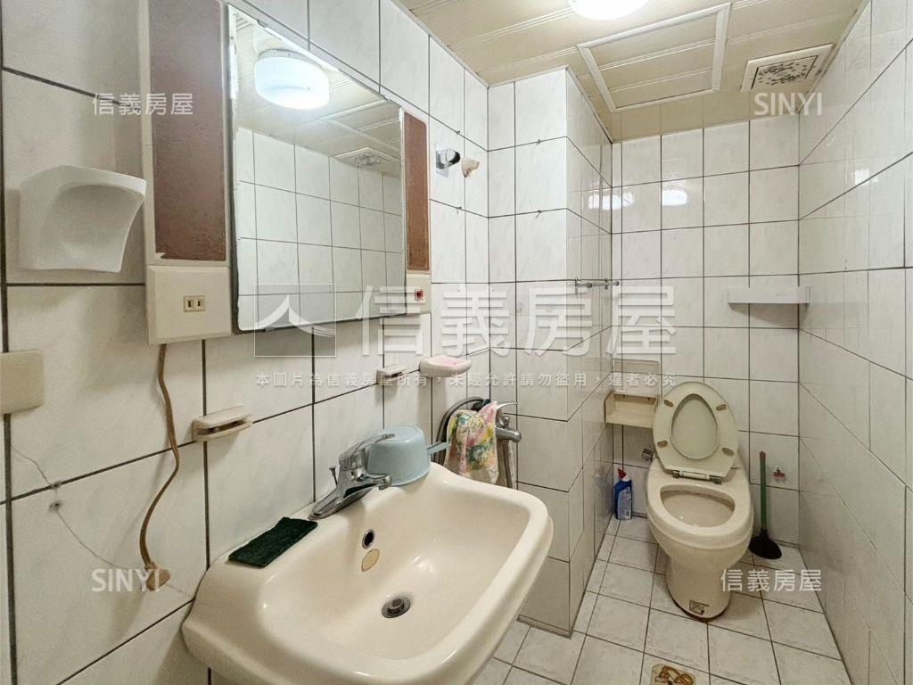 大智街舒心挑高一樓房屋室內格局與周邊環境