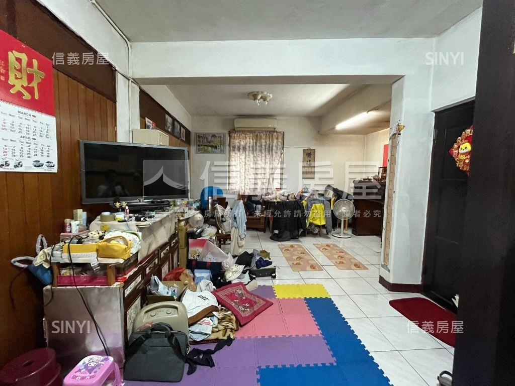 臥龍街免爬高二樓美寓房屋室內格局與周邊環境