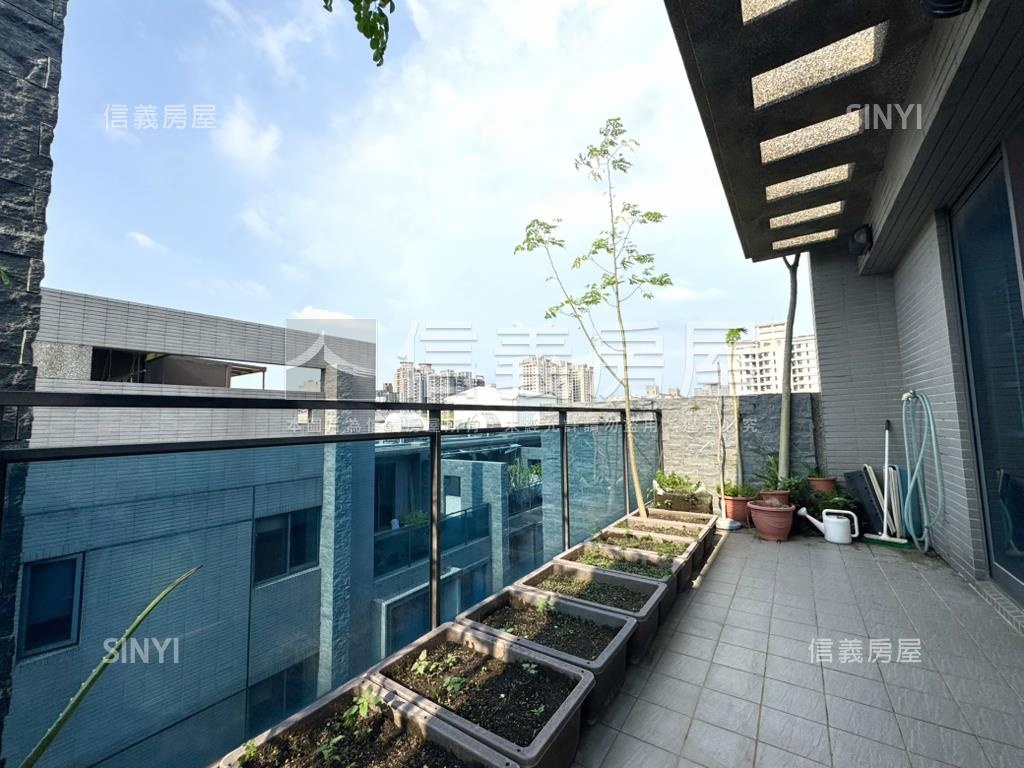 安業寬容｜大面寬臨路透店房屋室內格局與周邊環境