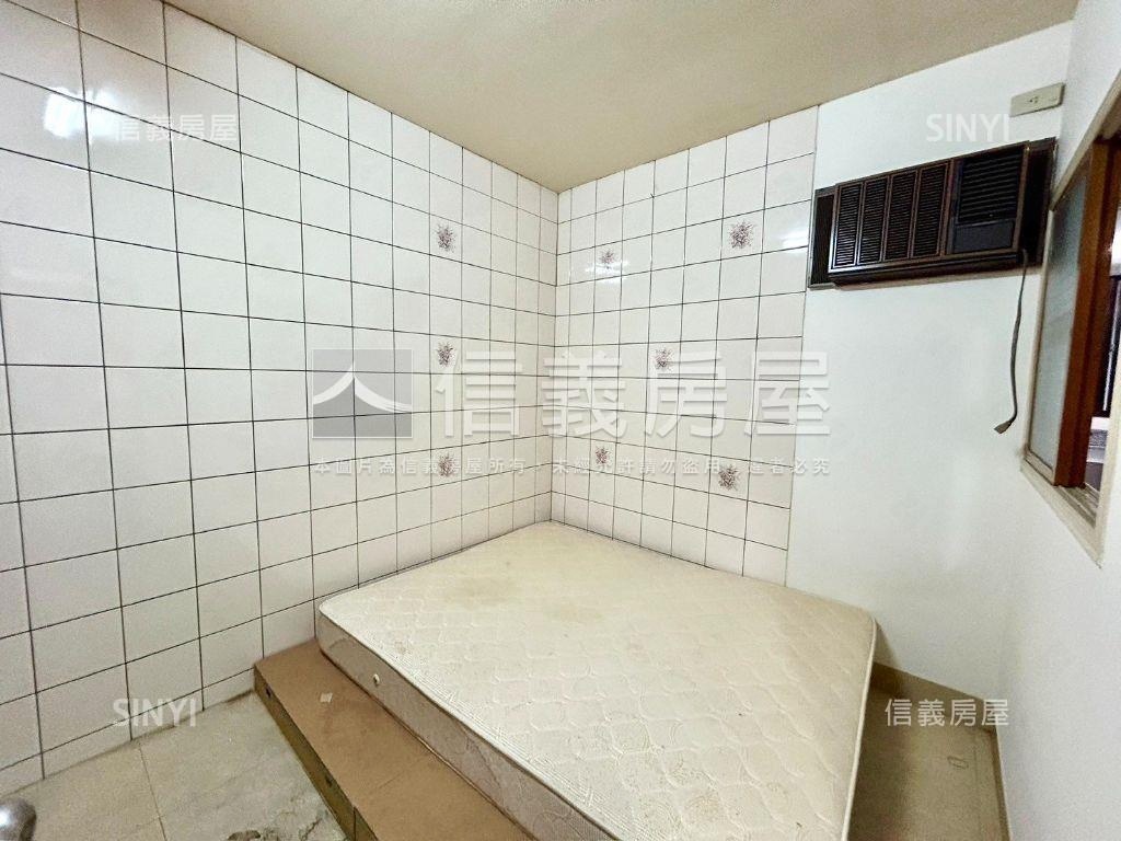 【專任】中港傳家金店面房屋室內格局與周邊環境