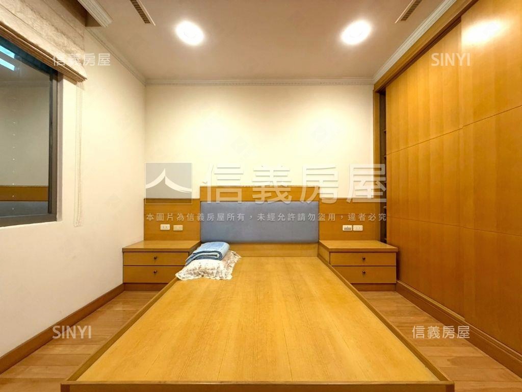 近永華台邦大面寬層峰豪邸房屋室內格局與周邊環境