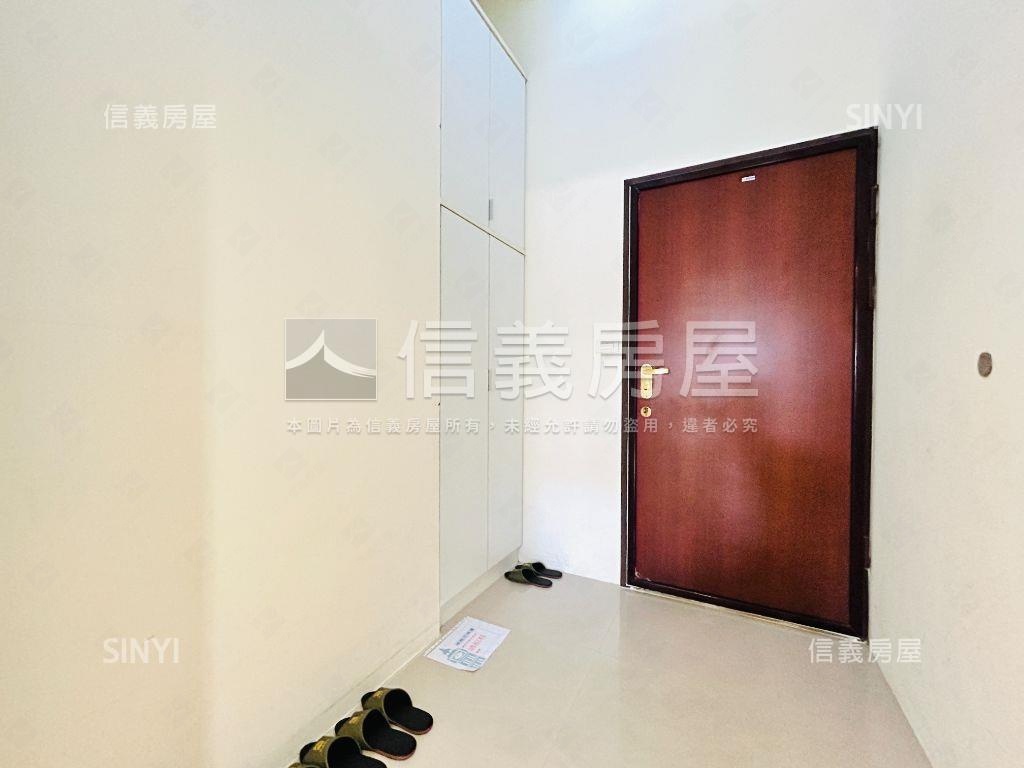 城市ＤＪ幸福挑高景觀房屋室內格局與周邊環境