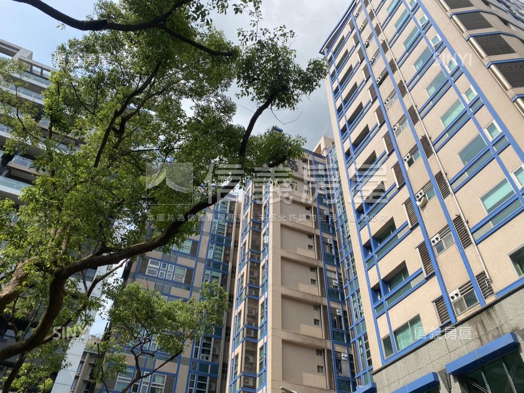 城市ＤＪ幸福挑高景觀房屋室內格局與周邊環境