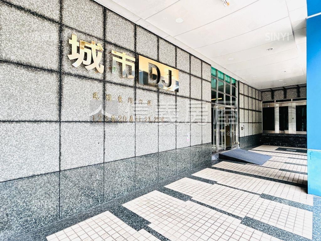 城市ＤＪ幸福挑高景觀房屋室內格局與周邊環境